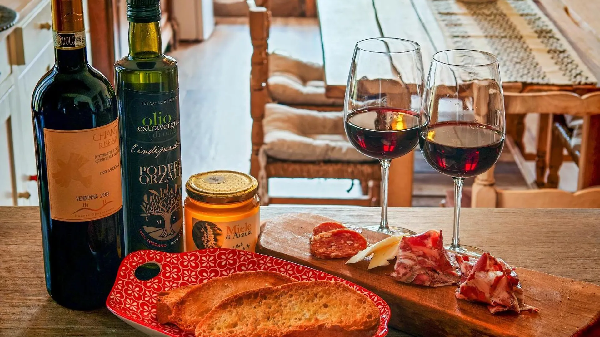 Usigliano Agriturismo Podere Orzale Hospitality & Quarter Horses فندق مبيت وإفطار