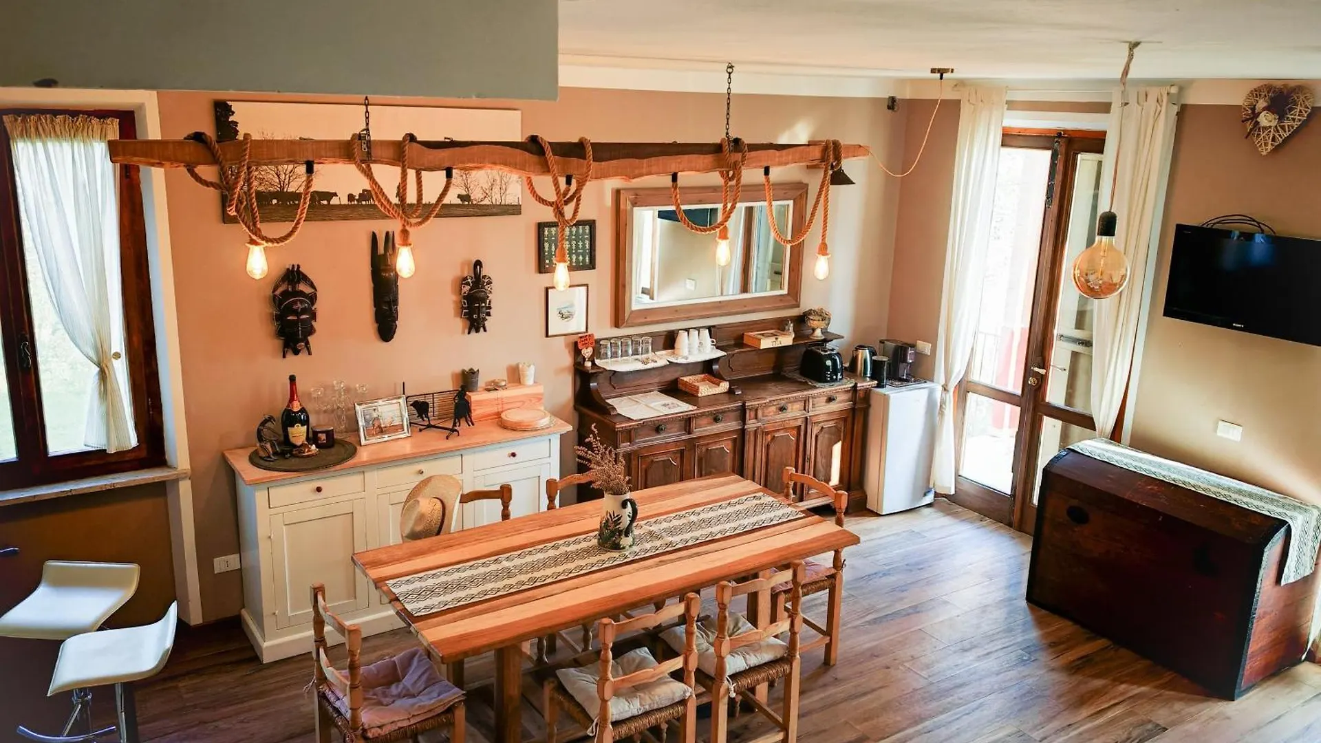 فندق مبيت وإفطار Usigliano Agriturismo Podere Orzale Hospitality & Quarter Horses